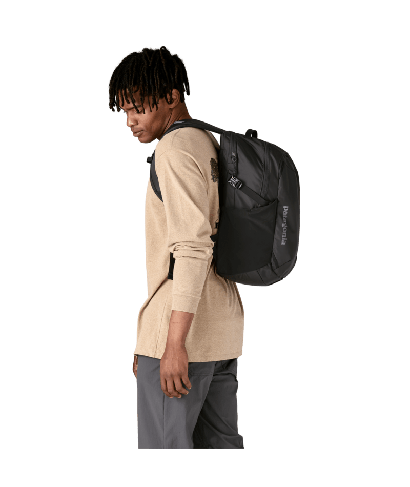 patagonia backpack nz REFUGIO DAY PACK 26L gram backpack combines Patagonias Brown Leather Bag M3 BOTTOM BANGERS | Color:Green Belt / Green Canopy