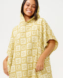 BEACH PARTY HOODED TOWEL - GREEN OLIVE
