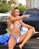 AOTS - CODY WELSH TIE CHEEKY - WHITE