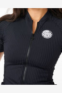 RIP CURL PREMIUM SURF ZIP THRU SHORT SLEEVE RASH TOP - BLACK