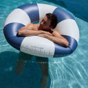 SUNNYLIFE TUBE POOL RING NAVY STRIPE