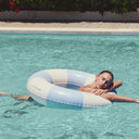 SUNNYLIFE TUBE POOL RING LA MER MED BLUE