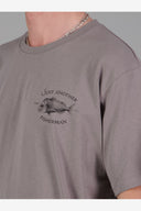 JUST ANOTHER FISHERMAN SNAPPER LOGO TEE - GREY