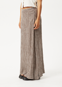 BASE SEERSUCKER MAXI SKIRT - COFFEE CHECK