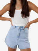 THRILLS ERICA SHORT - LIGHT ASH BLUE