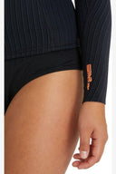 ONEILL O'NEILL WOMENS HYPERFREAK LONGSLEEVE CREW 1.5MM WETSUIT TOP MOUNTSURFSHOP.